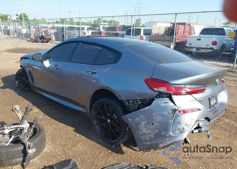 2022 BMW M850I Gtan Coupe xDrive z USA, uszkodzony, nr VIN WBAGV8C04NCH67186